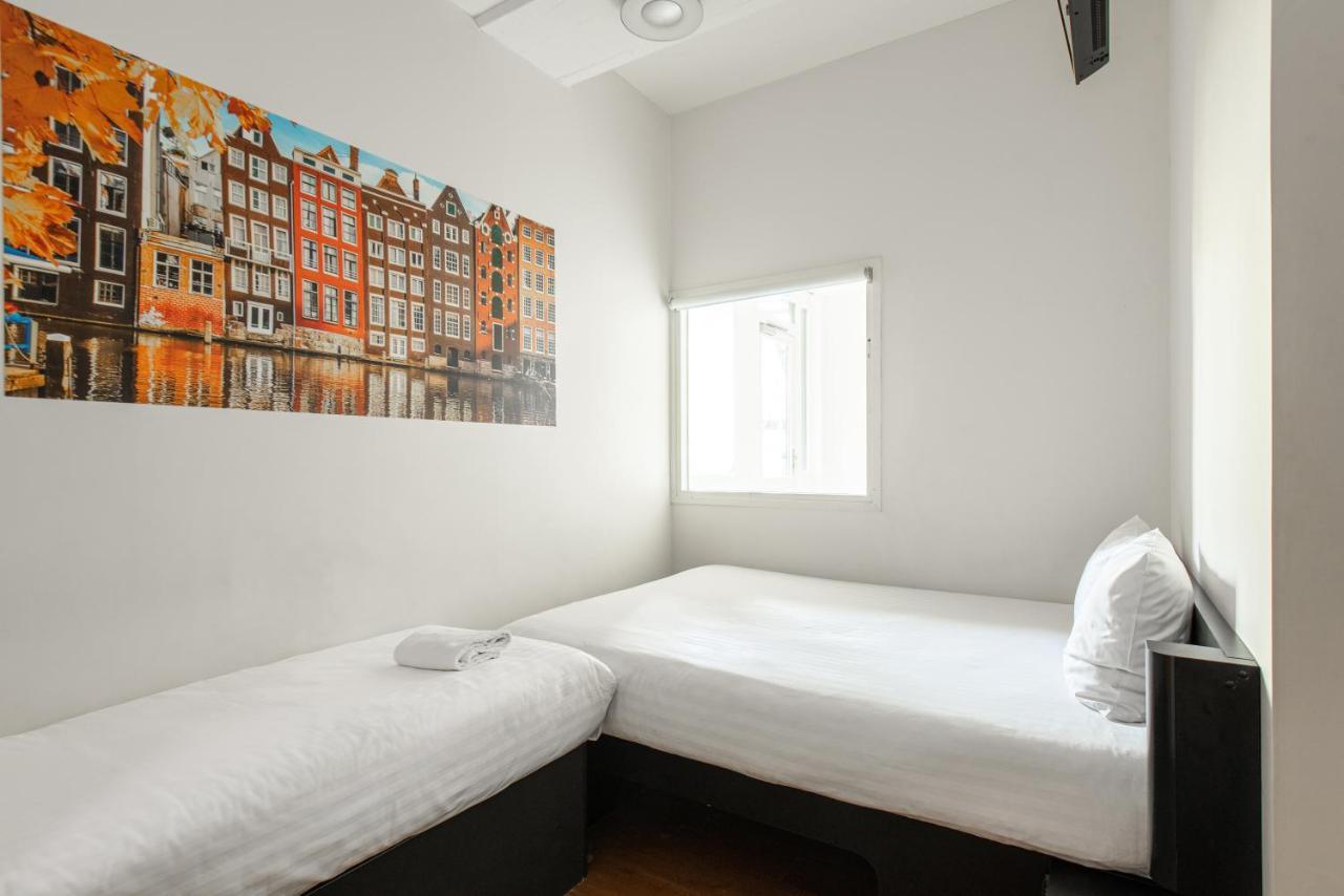 Easyhotel Amsterdam City Centre South Экстерьер фото