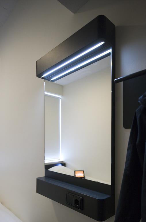Easyhotel Amsterdam City Centre South Экстерьер фото